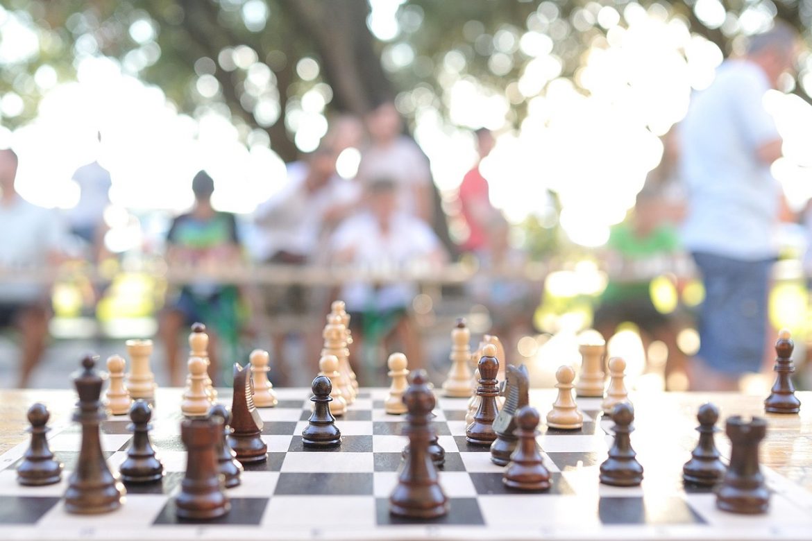 Niemann se alătură luptei pentru titlu în SUA; Lazavik îl învinge pe Arjun la Speed Chess